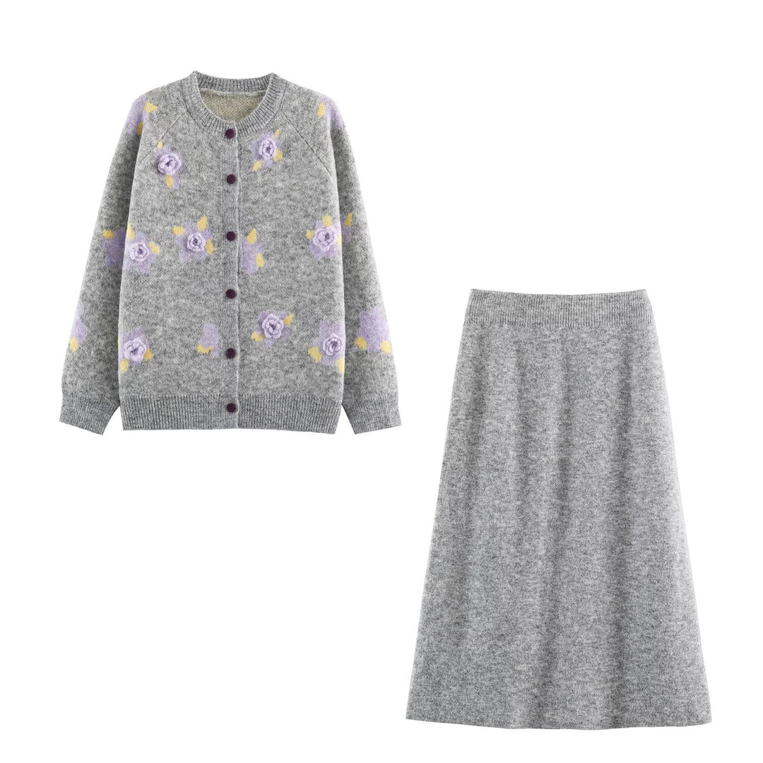 Damen Feinstrick-Zweiteiler Cardigan mit Blumen-Jacquard und tailliertem A-Linien Strickrock Nord Taschen