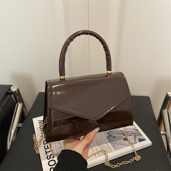 Damen elegante Handtasche im modernen Lacklederdesign Nord Taschen