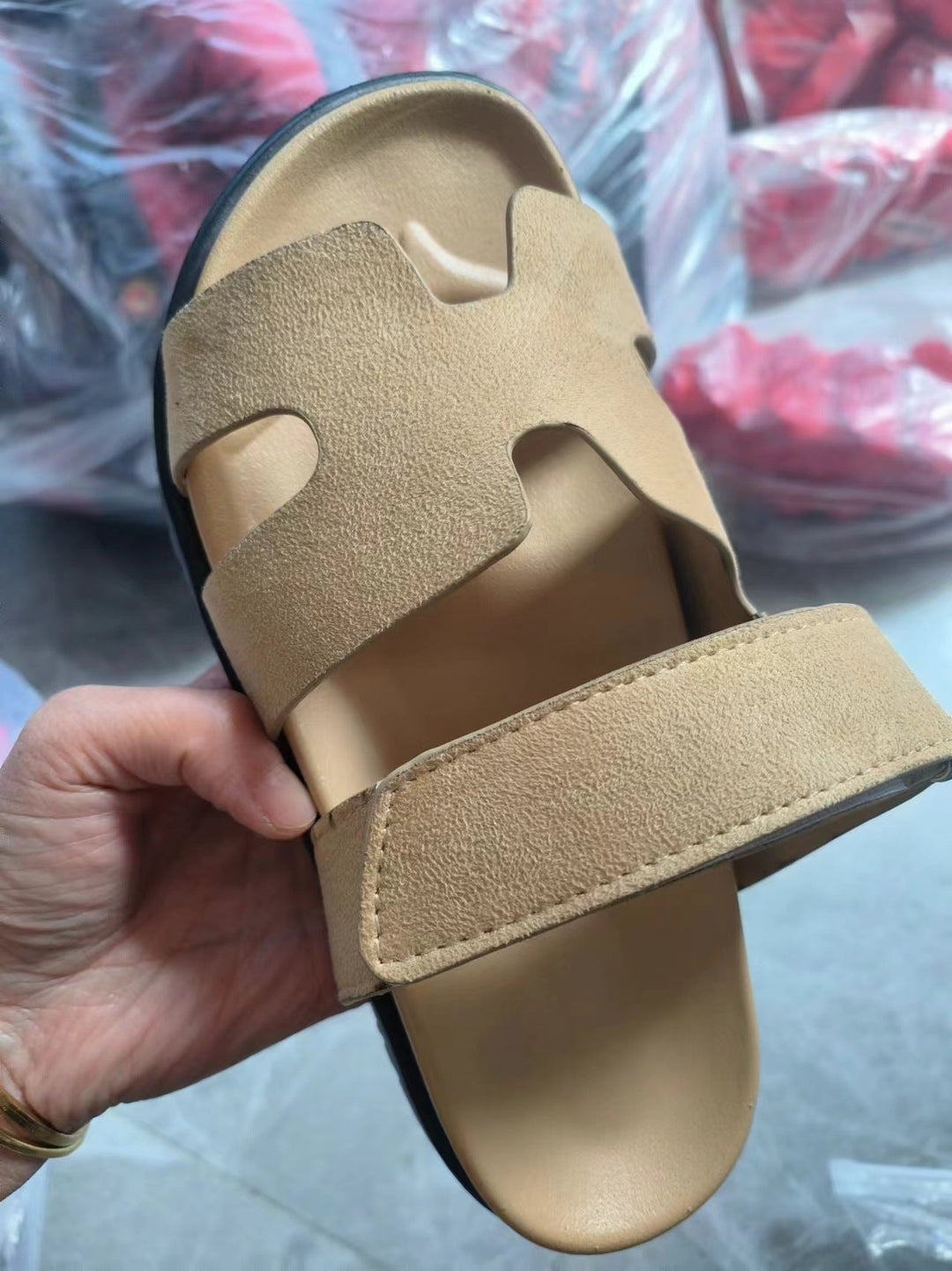 Damen Riemchen-Sandalen mit verstellbarem Klettverschluss und ergonomischer Sohle Nord Taschen