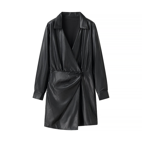 Damen Wickel-Kunstleder-Minikleid mit Hemdkragen, geraffter Taillenpartie und Manschetten Nord Taschen