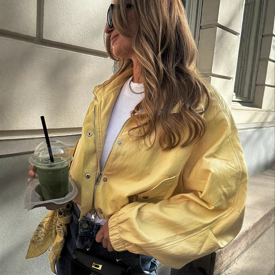 Damen Kurze Satinoptik-Bomberjacke mit Reißverschluss, Druckknöpfen & elastischen Bündchen Nord Taschen