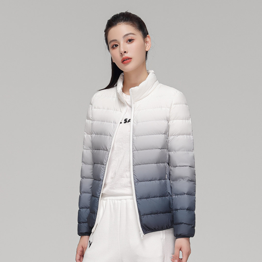 Damen ultraleichte Kapuzen-Steppjacke mit kompaktem Packmaß und windabweisender Hülle Nord Taschen