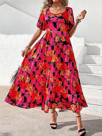 Damen Maxi-Kleid mit floralem Design und voluminösem Rock