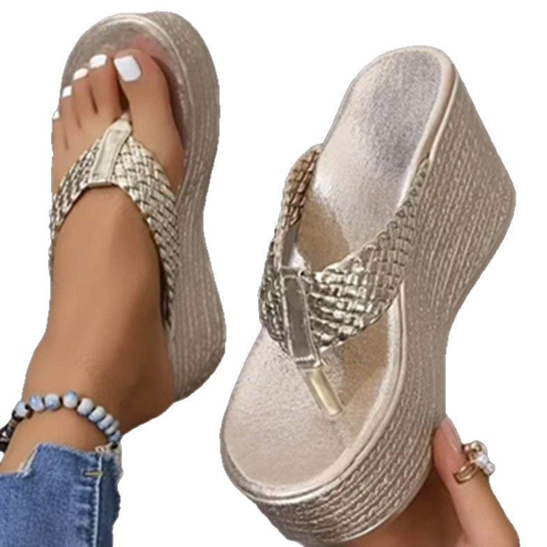 Damen Wedge-Sandaletten mit glitzerndem Obermaterial und bequemem Fußbett Nord Taschen