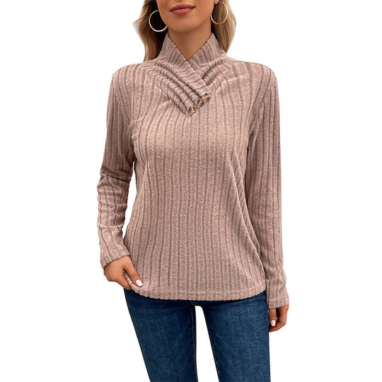 Damen Gerippter Feinstrick-Pullover mit asymmetrischem Stehkragen und Zierknopfleiste Nord Taschen