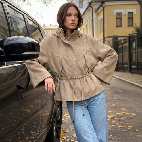 Damen Kurzjacke in Veloursleder‑Optik mit Kapuze und Taillenzug Nord Taschen