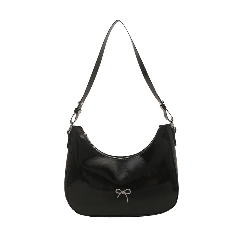 Damen Hobo-Tasche aus glänzendem Kunstleder mit dekorativem Schleifendetail Nord Taschen