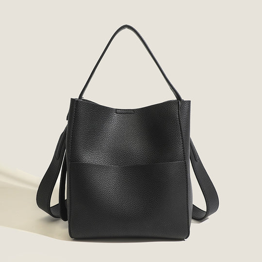 Damen Hobo-Tasche aus hochwertigem Kunstleder mit praktischem Innenfach Nord Taschen