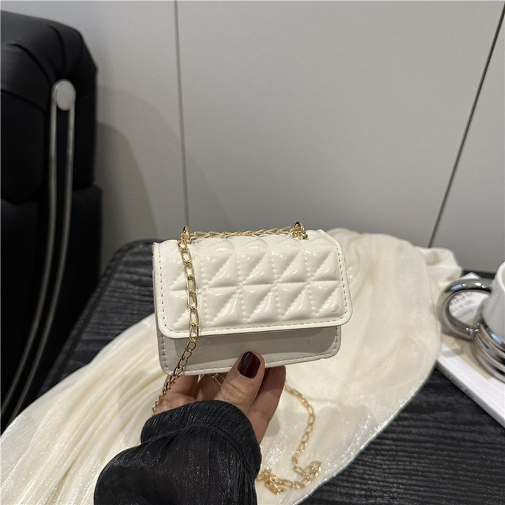 Damen elegante Clutch im strukturierten Design Nord Taschen
