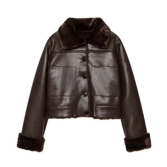 Damen Kurzjacke aus Lederoptik mit Teddy-Futter, aufgesetzten Taschen und Umlegekragen Nord Taschen