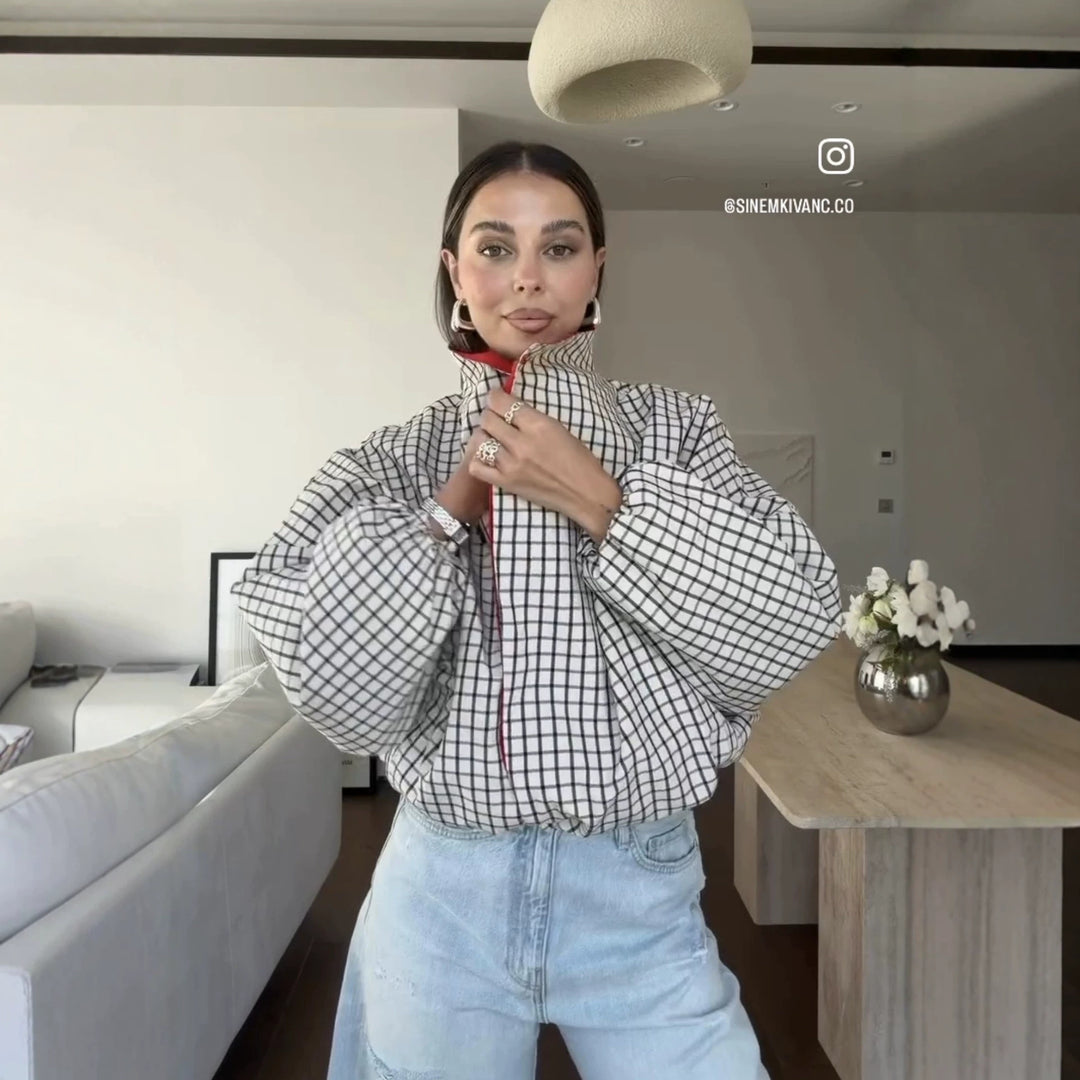 Damen Oversize-Bluse mit Stehkragen, karierter Optik und Ballonärmeln Nord Taschen