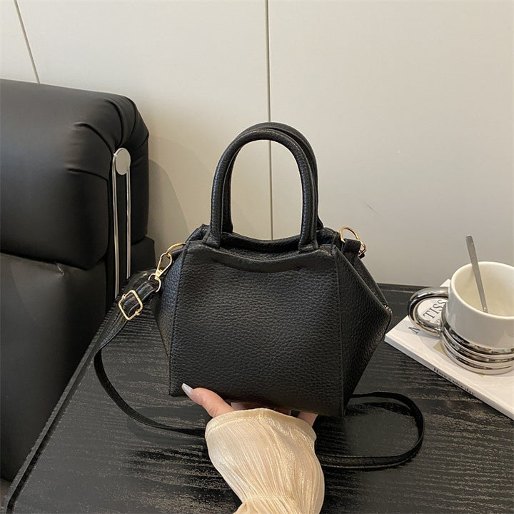 Damen modische Handtasche im strukturierten Design Nord Taschen