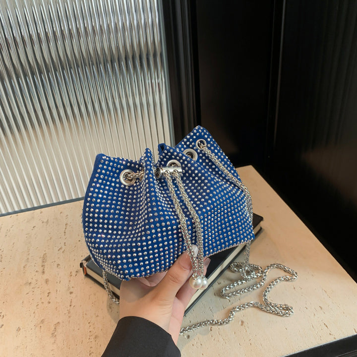 Damen elegante Beuteltasche mit glänzenden Strassdetails Nord Taschen