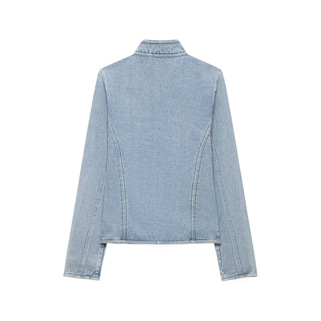 Damen Taillierte Denimjacke mit militärischen Galon‑Details und Stehkragen Nord Taschen
