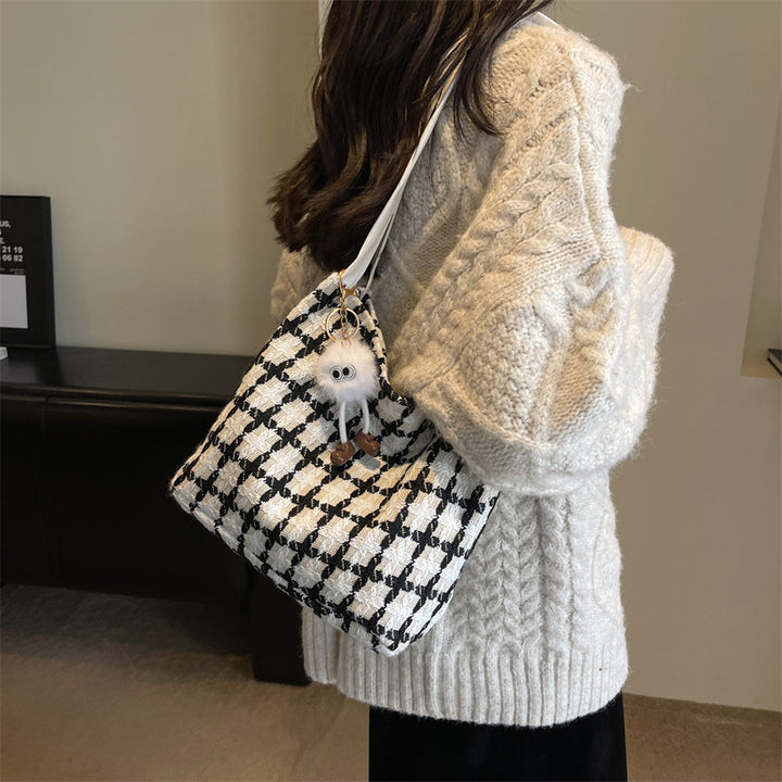 Damen modebewusste Handtasche mit einzigartigem Strukturdesign Nord Taschen