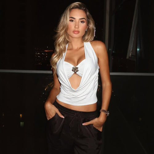 Damen Elegantes Wickeloberteil mit tiefem V-Ausschnitt und glamourösem Akzent Nord Taschen
