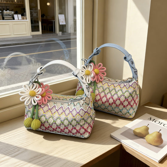 Damen kreative Beuteltasche mit floralen Akzenten Nord Taschen