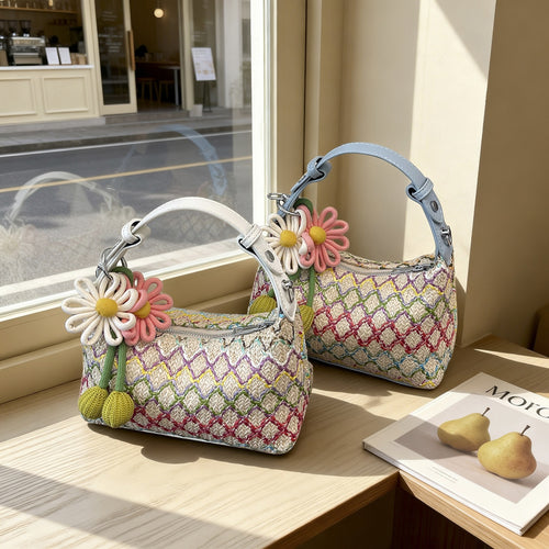Damen kreative Beuteltasche mit floralen Akzenten Nord Taschen