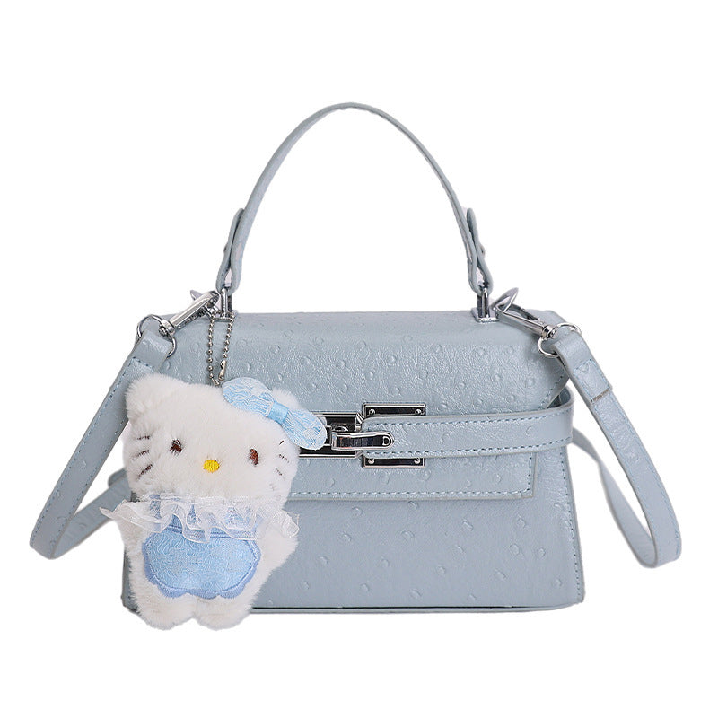 Damen Handtasche im eleganten Design mit niedlichem Anhänger Nord Taschen