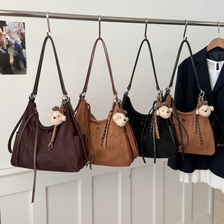Handgefertigte Damen Schultertasche aus hochwertigem Wildleder Nord Taschen