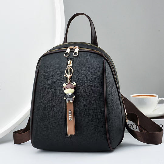 Damen Rucksackhandtasche mit praktischem Innenraum und trendigem Anhänger Nord Taschen
