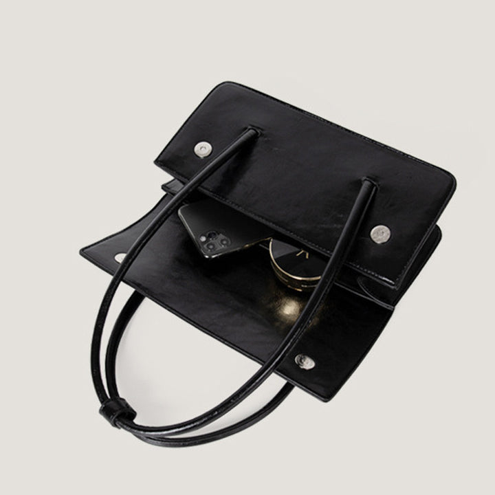 Damen Schultertasche mit elegantem Klappenverschluss und strapazierfähigem Kunstleder Nord Taschen