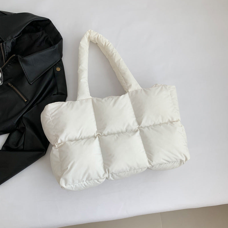 Damen PU Leder Shopper Tasche mit ergonomischem Tragegriff und moderner Steppung Nord Taschen