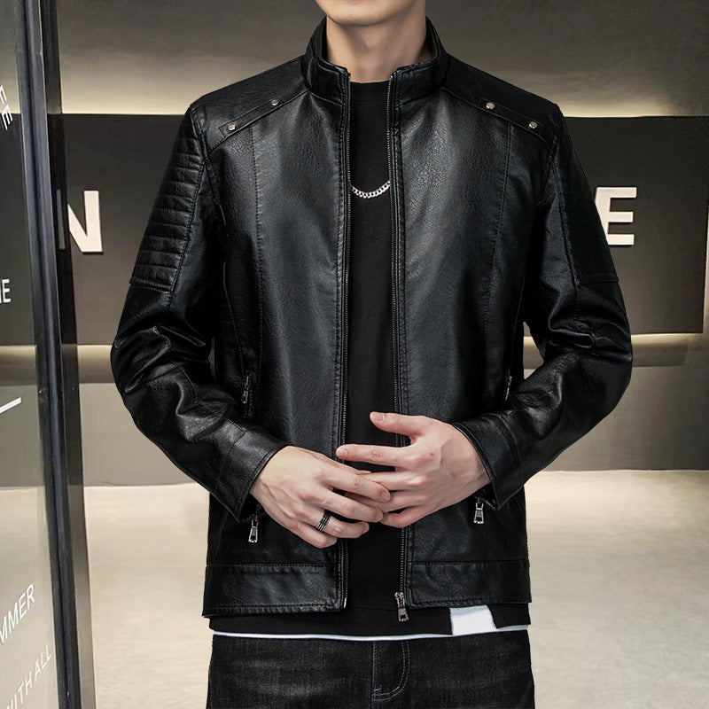 Herren schlanker Kunstleder-Moto-Blouson mit ergonomischen Nähten und Stehkragen Nord Taschen