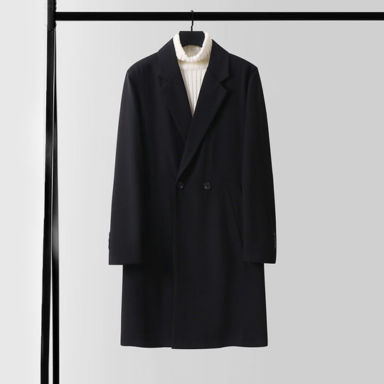 Herren Longline-Mantel im minimalistischen Schnitt mit Schalkragen und zweireihiger Knopfleiste Nord Taschen