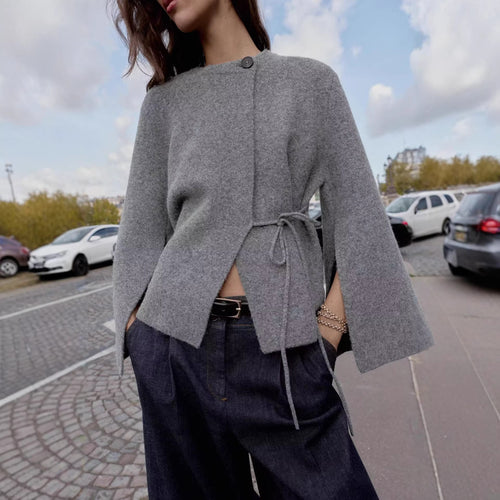 Damen Kurzes Wollmix‑Cape mit Rundhals, Tunnelzug‑Taillierung und Trompetenärmeln Nord Taschen