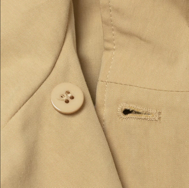Damen Cropped Doppelreihige Kurzjacke im Blousonstil mit Stehkragen und Pattentaschen Nord Taschen