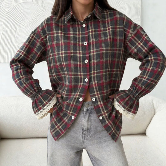 Damen Karo-Hemdbluse mit Spitzenmanschetten und Oversize-Schnitt Nord Taschen