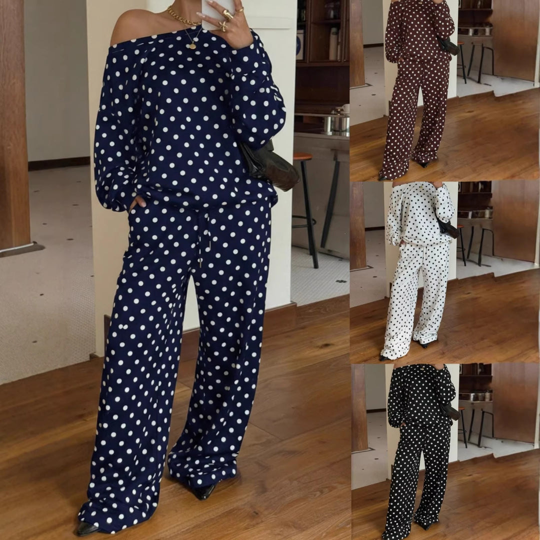 Damen Polka-Dot Lounge-Set mit Off-Shoulder-Oberteil und weiter Bundhose Nord Taschen