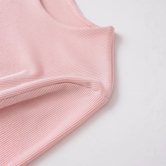 Damen Figurbetontes Rippshirt mit Carmenausschnitt und ausgestellten Schlagärmeln Nord Taschen
