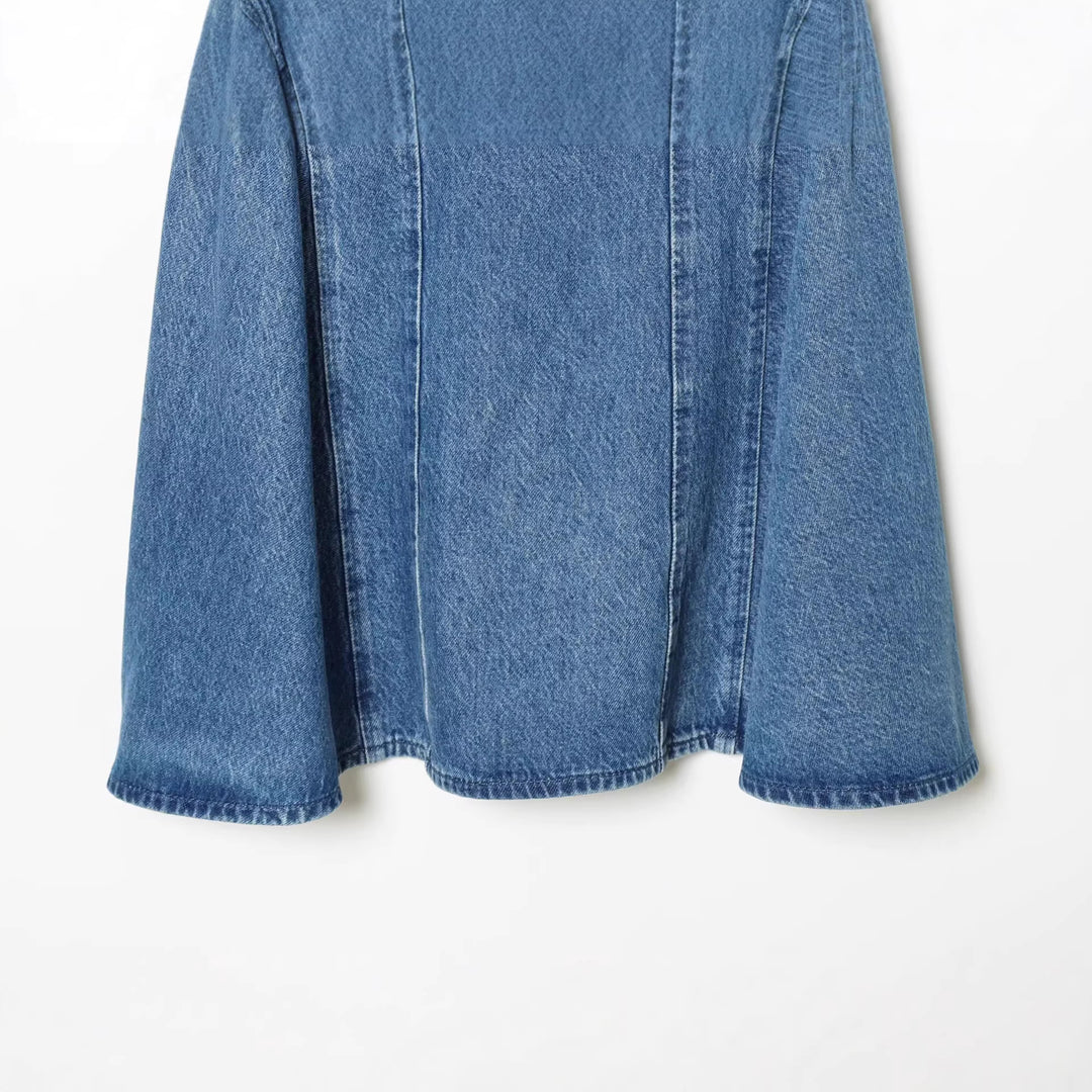 Damen Denim-Kleid mit Puffärmeln, Teilungsnähten und ausgestellter A-Linie Nord Taschen