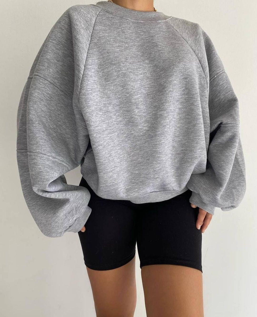 Damen Komfort-Loungewear Kombination Oversize-Sweatshirt mit High-Waist Biker-Shorts Nord Taschen
