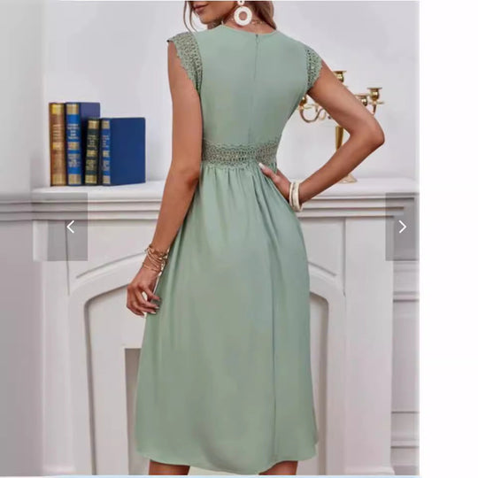 Damen Kleid mit Spitzendetails und lockerer Passform