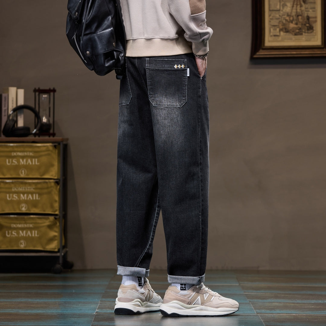 Herren Weite gerade geschnittene Denim-Jeans mit Used‑Wash und Umschlagbund Nord Taschen