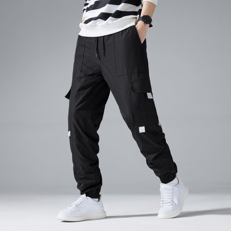 Herren Multifunktionale Cargo-Jogginghose mit Klapp‑ und Gurt-Details Nord Taschen
