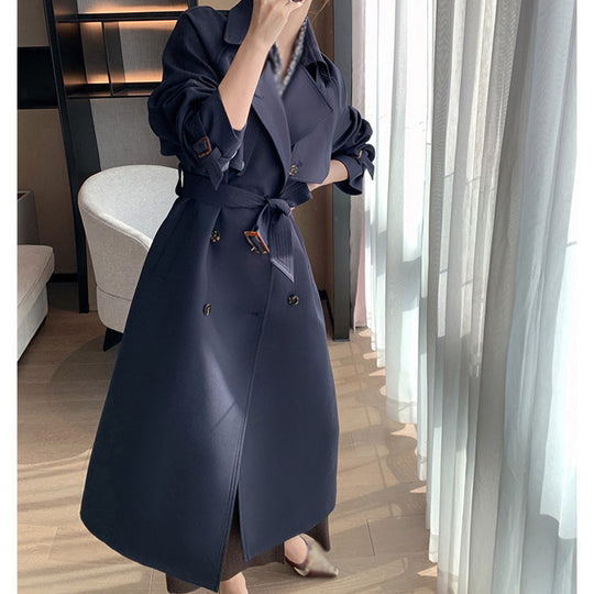 Damen Trenchcoat mit doppelter Knopfleiste und Taillengürtel Nord Taschen