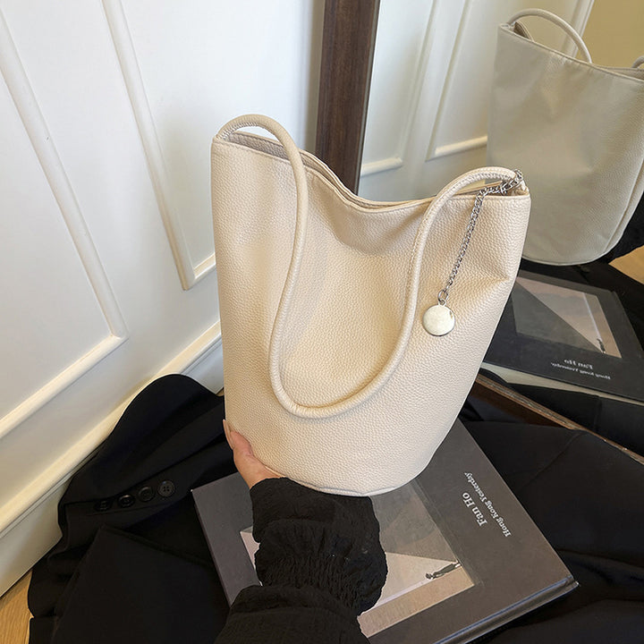 Damen Hobo-Tasche mit schickem Design und praktischen Details Nord Taschen