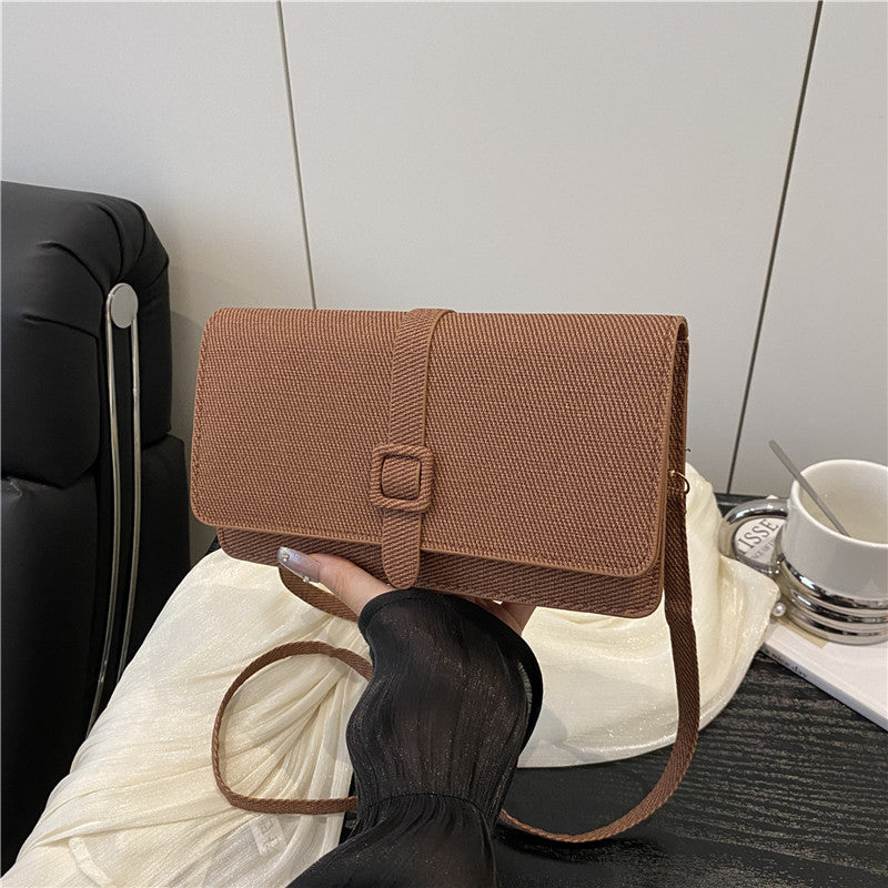 Damen Clutch mit eleganter Struktur Nord Taschen
