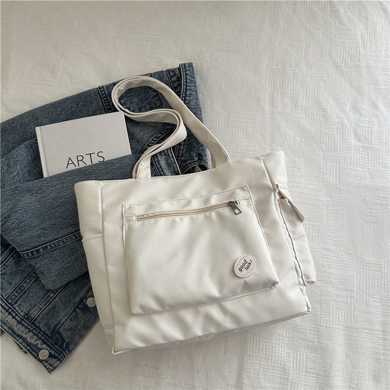 Damen Designer Handtasche mit modernem Klappverschluss Nord Taschen