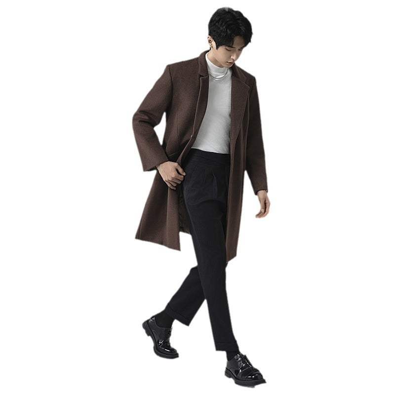 Herren Eleganter Longline-Wollmantel mit minimalistischem Revers und taillierter Silhouette Nord Taschen