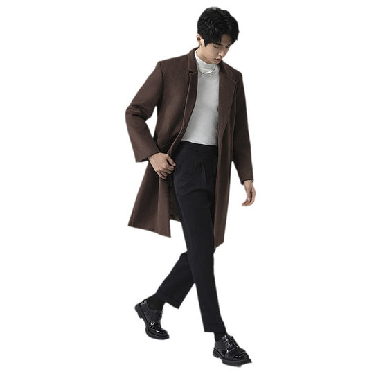 Herren Eleganter Longline-Wollmantel mit minimalistischem Revers und taillierter Silhouette Nord Taschen