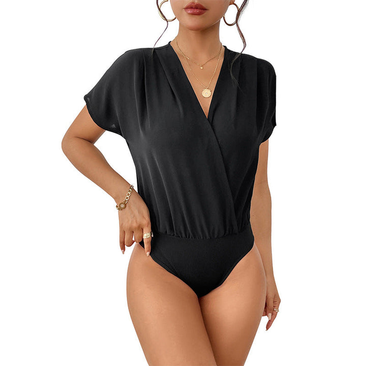 Damen Body mit eleganter Wickeloptik und kurzen Ärmeln