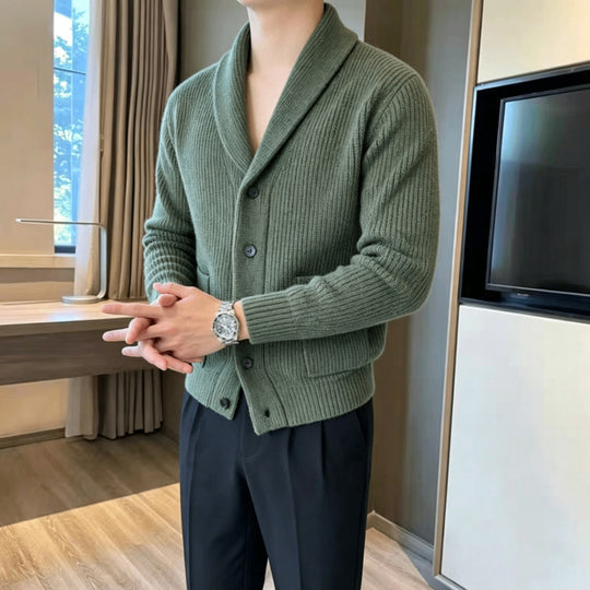 Herren Schalkragen-Strickcardigan mit Rippenstruktur, Knopfleiste und aufgesetzten Taschen Nord Taschen