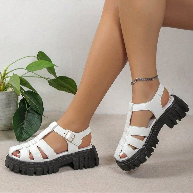 Damen Freizeit-Sandalen mit strukturiertem Obermaterial und rutschfester Sohle