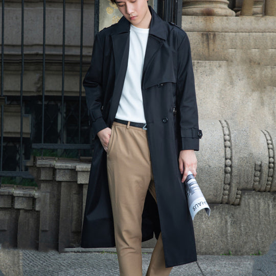 Herren Taillierter Trenchcoat aus wasserabweisendem Twill mit doppelreihiger Knopfleiste Nord Taschen