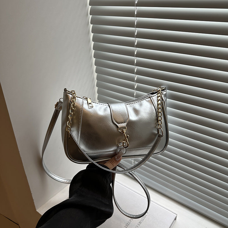 Damen Hobo-Tasche mit eleganter Kettenverzierung Nord Taschen